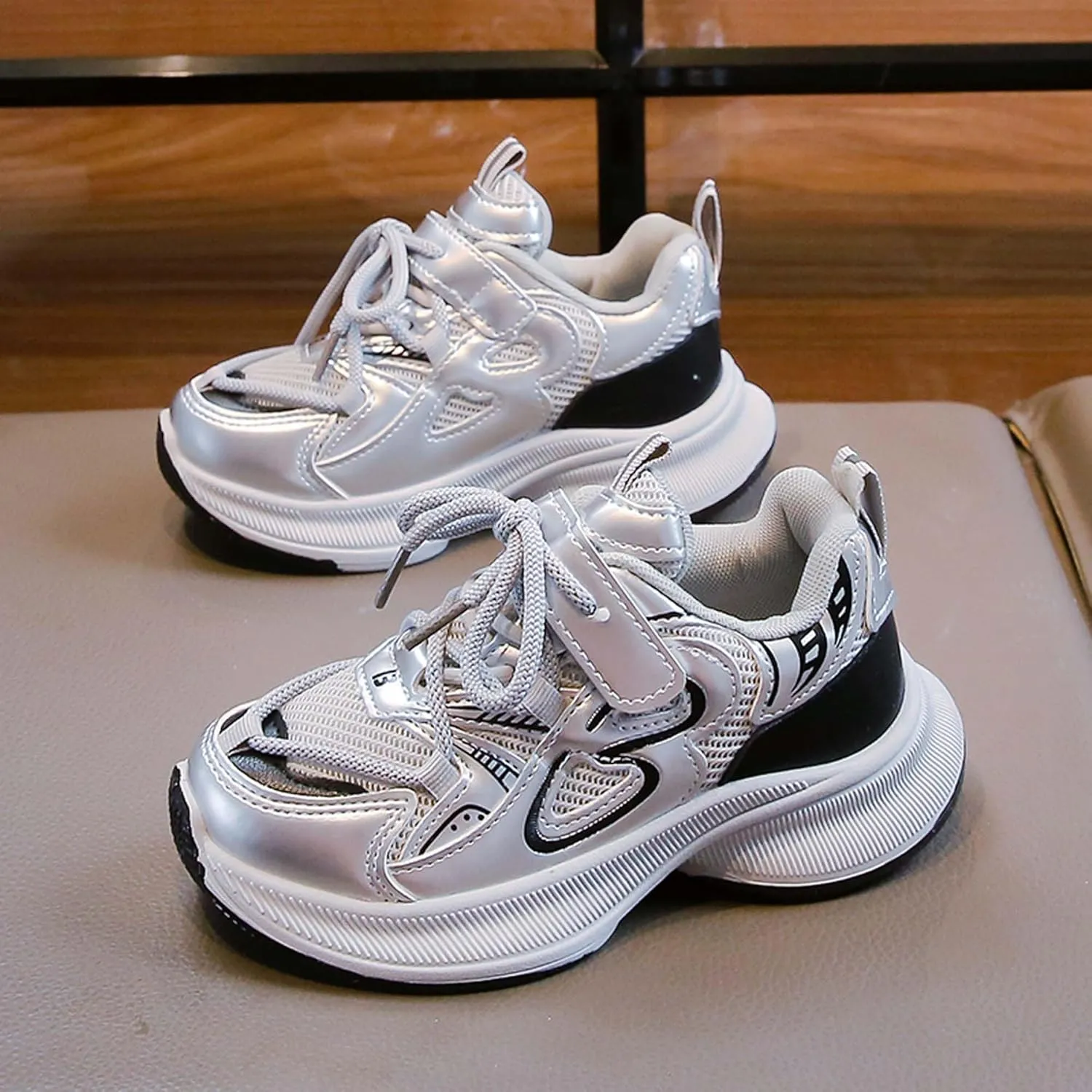 Children's Sports Shoes-Boys Girls Sports Tennis Shoes Lightweight Breathable Running Shoes Outdoor Non-Slip Training Shoes