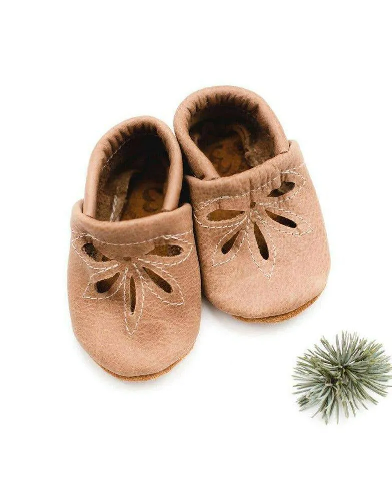 Daisy Shoes - Wood