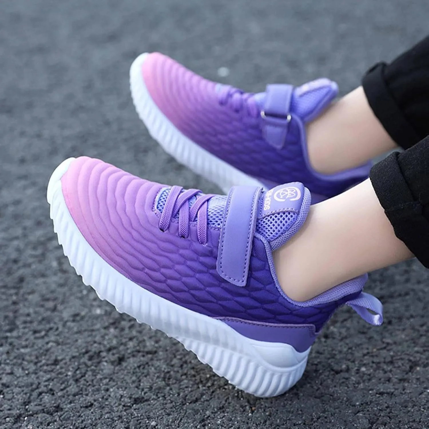Kids Shoes Boys Girls Fashion Sneakers Breathable Lightweight Anti-Slip Athletic Footwear