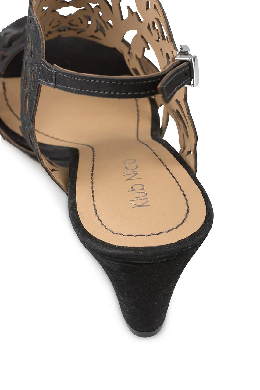 Marcela Wedge