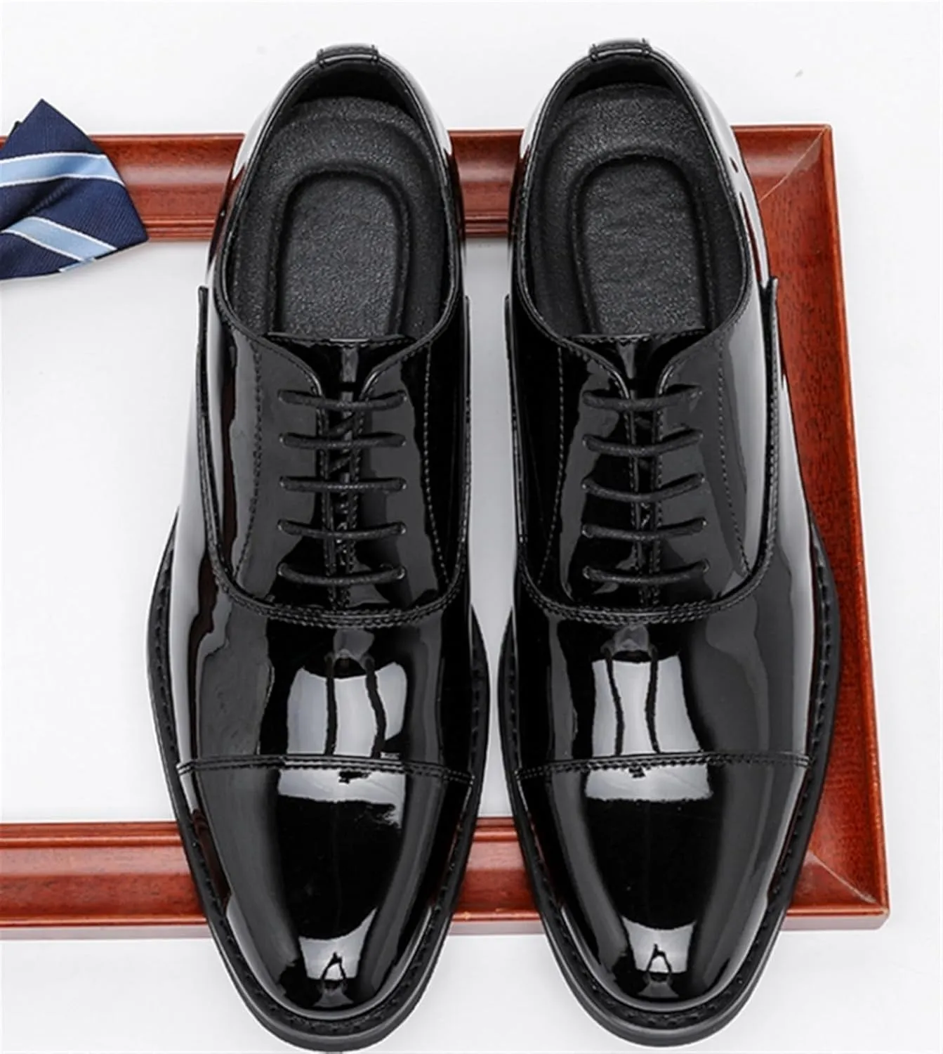 Men's Patent Leather Oxfords Casual Shoes Dress Formal Leather Cap Toe Derby Shoes Lace Up Walking Fashion Low-top Leather Shoes for Wedding Prom Business