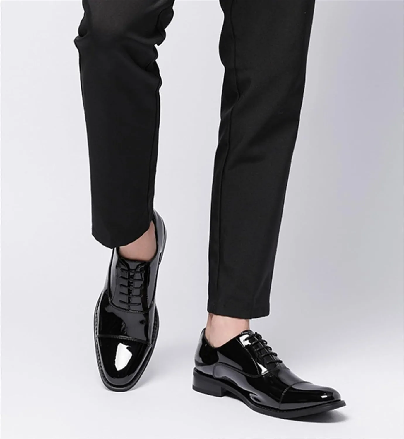 Men's Patent Leather Oxfords Casual Shoes Dress Formal Leather Cap Toe Derby Shoes Lace Up Walking Fashion Low-top Leather Shoes for Wedding Prom Business