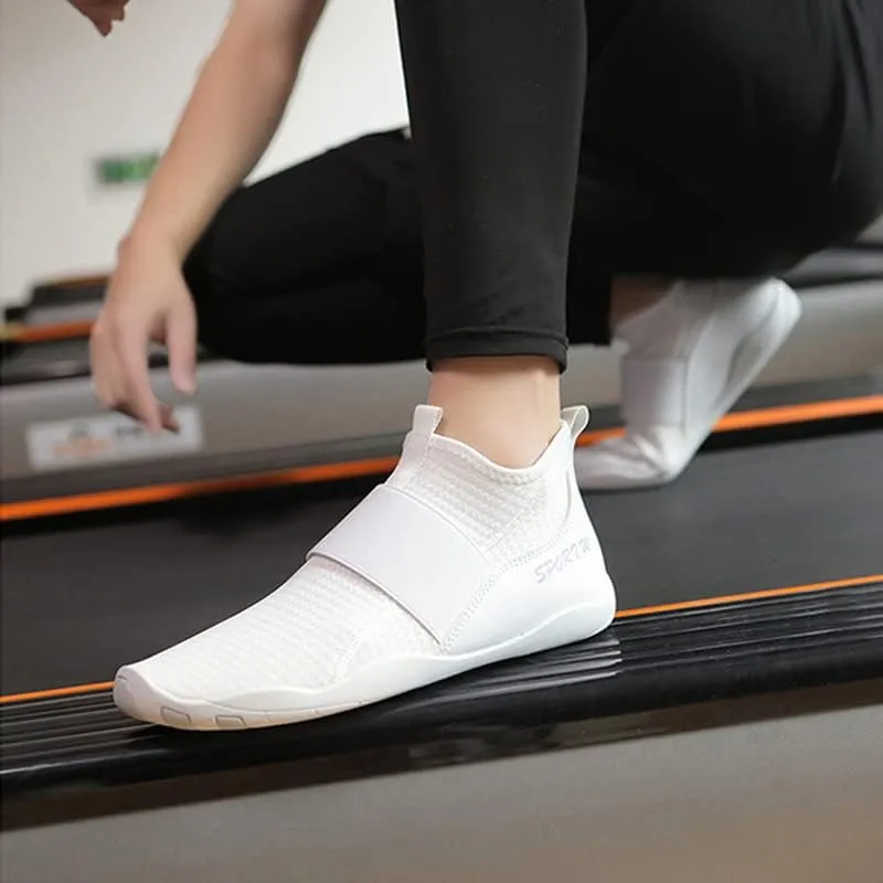 Water Shoes for Women High-Top Breathable Swim Water Shoes Quick Drying Sports Aqua Barefoot Shoes Anti-Slip Beach Sports Shoes