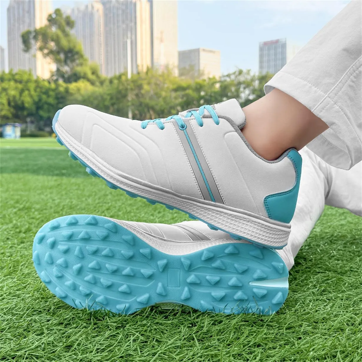 Waterproof Golf Shoes Female Spikeless Golf Sneakers Lightweight Anti Slip Walking Footwears